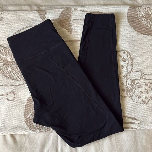 Athleta | Classic Black Leggings with Pockets Size M - Picture 6 of 7